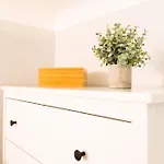 Design E Stile, Rifugio Alighieri A Centro Apartment