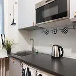 Design E Stile, Rifugio Alighieri A Centro * Milan