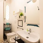 Design E Stile, Rifugio Alighieri A Centro Apartment *