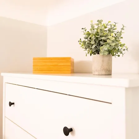 Design E Stile, Rifugio Alighieri A Centro Appartement