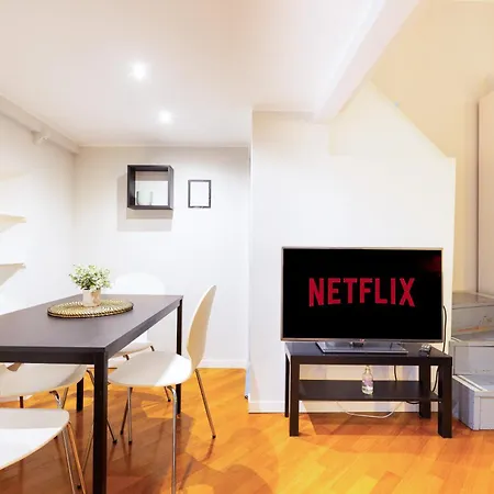 Design E Stile, Rifugio Alighieri A Centro Appartement Milaan